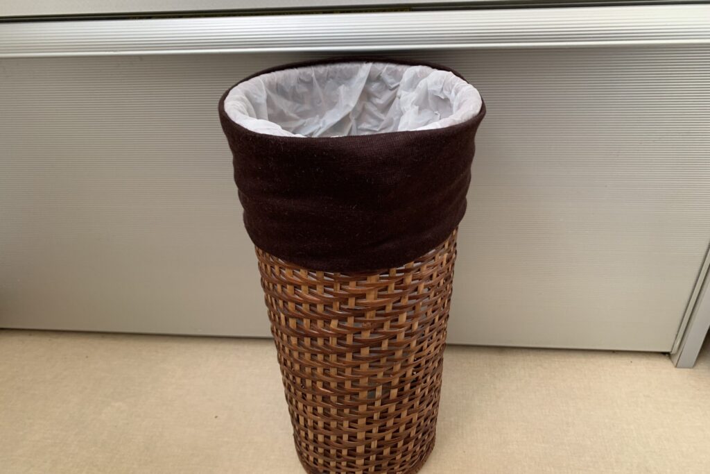 ゴミ箱（ヘアバンド付）